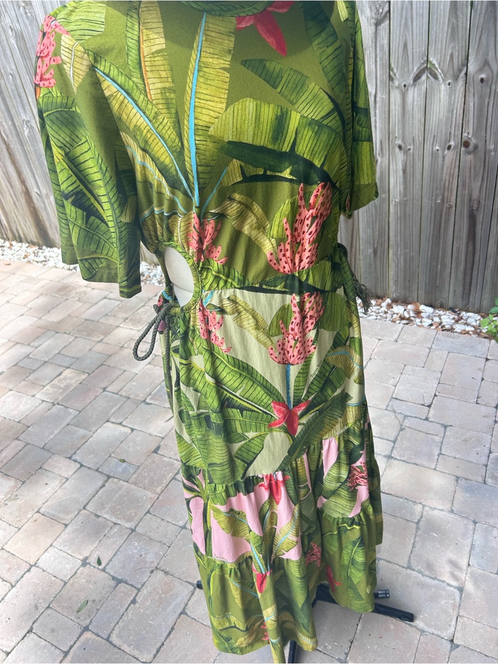 FARM Rio Green and Pink Tropical Leaf Maxi Dress - Picture 6 of 9